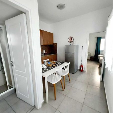 Folia Apartments Фіра Екстер'єр фото